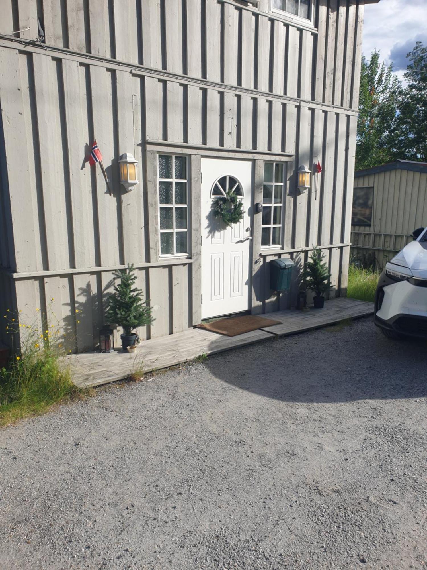 Holiday Rooms Gol Exterior photo